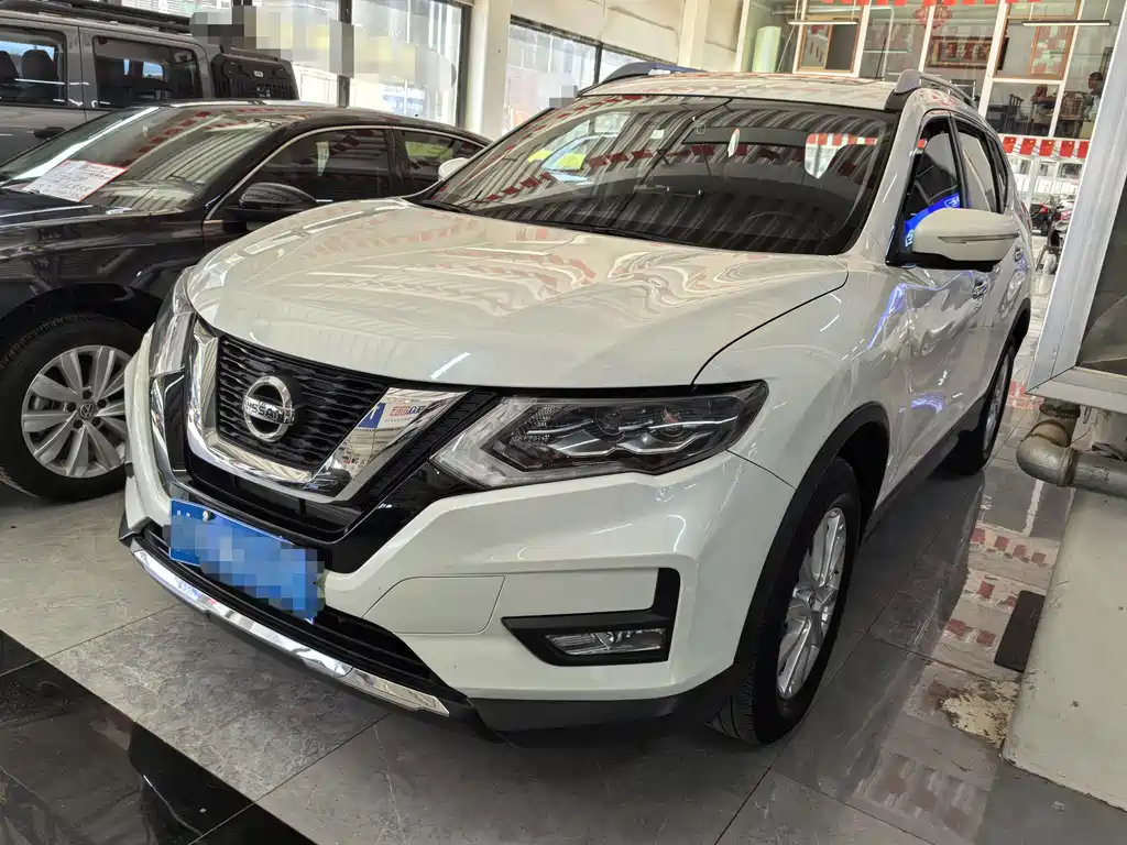 Nissan X-Trail 2020 — фото 1