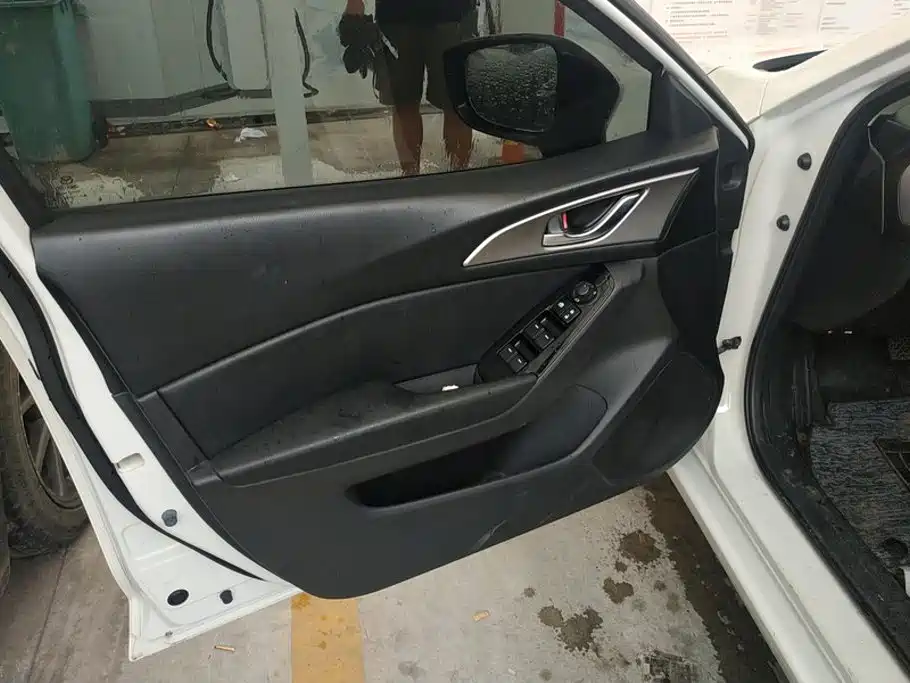 Mazda 3 Axela 2018