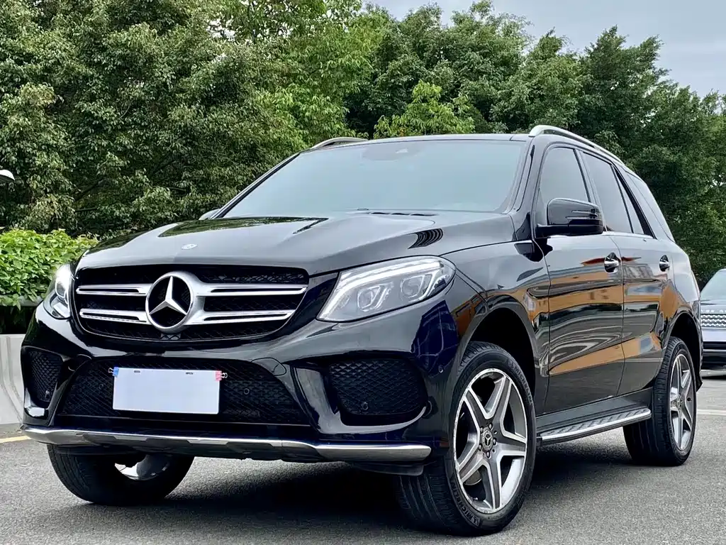 Mercedes-Benz GLE 2016 — фото 1