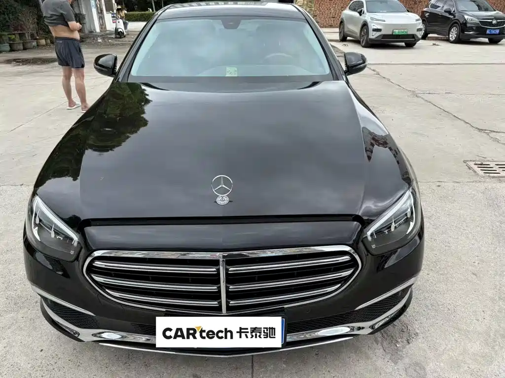 Mercedes-Benz E-Class 2023