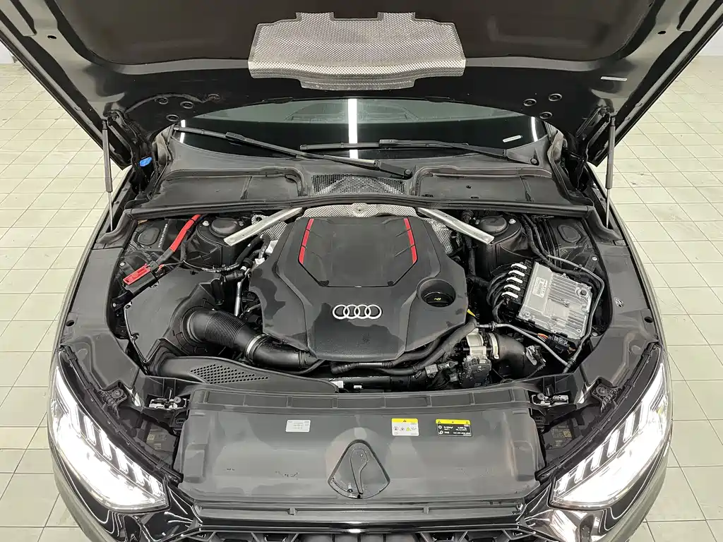 Audi S4 2024 — фото 19