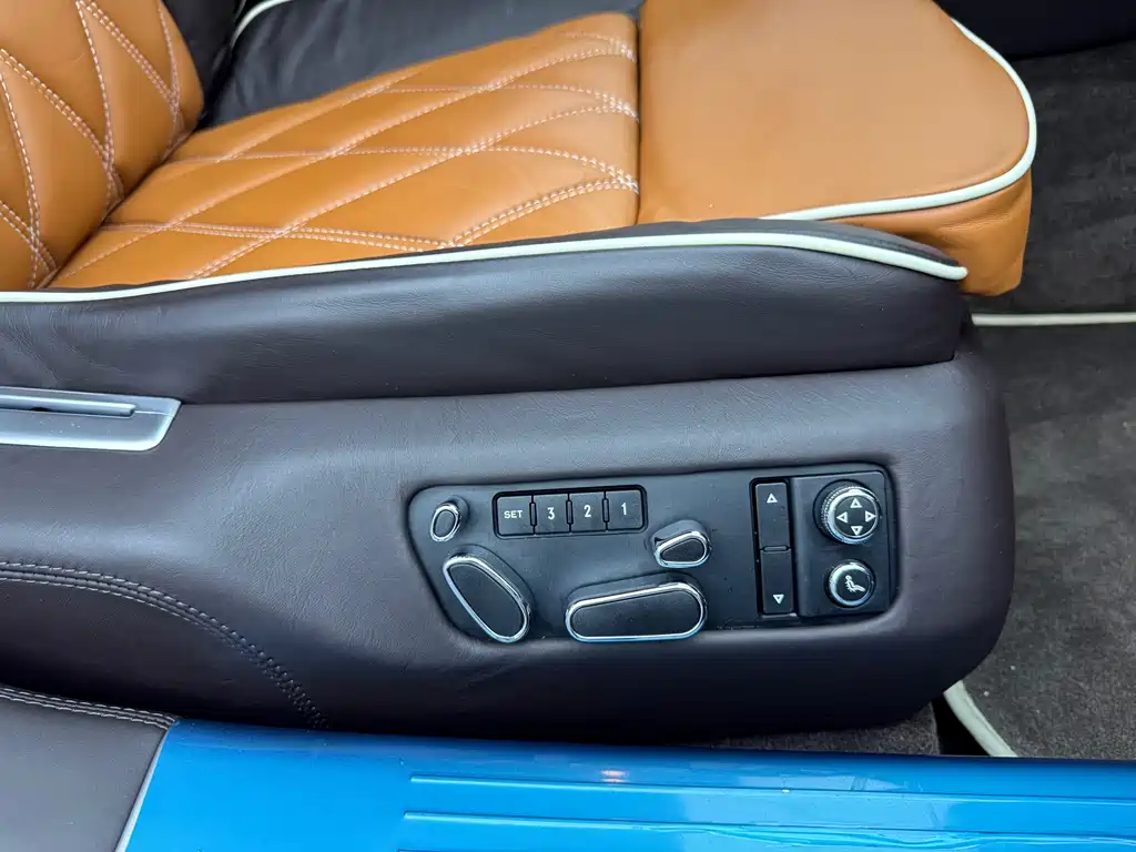 Bentley Flying Spur 2012 — фото 22