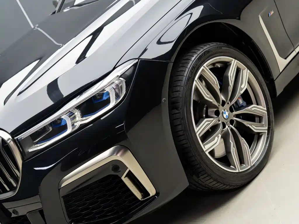 BMW 7 Series 2019 — фото 3