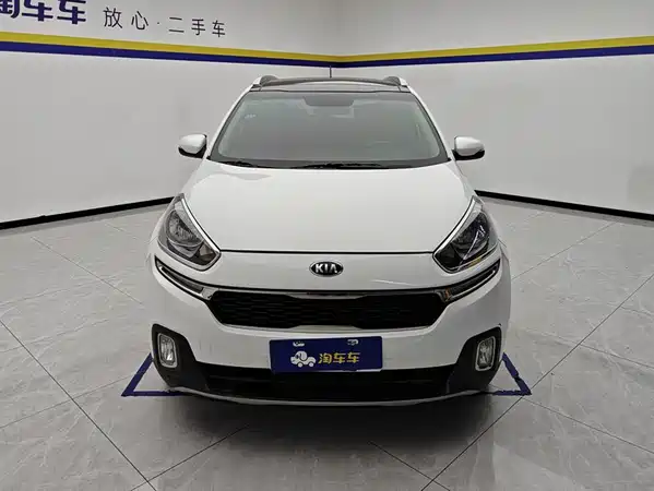 Kia KX3 2015