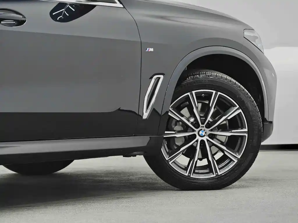 BMW X5 2023 — фото 36