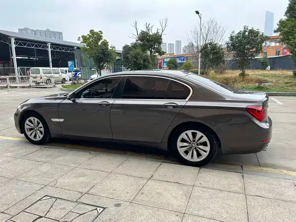 BMW 7 Series 2013