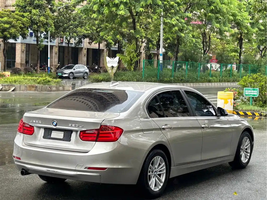 BMW 3 Series 2013 — фото 9