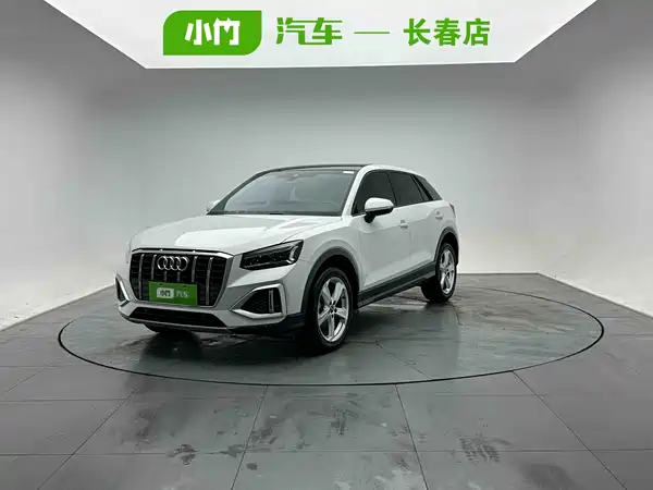 Audi Q2L 2022