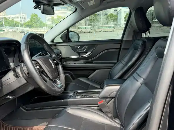 Lincoln Corsair 2023