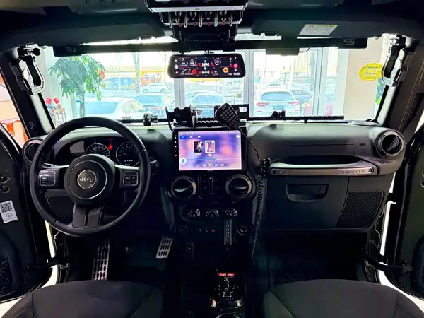Jeep Wrangler 2016