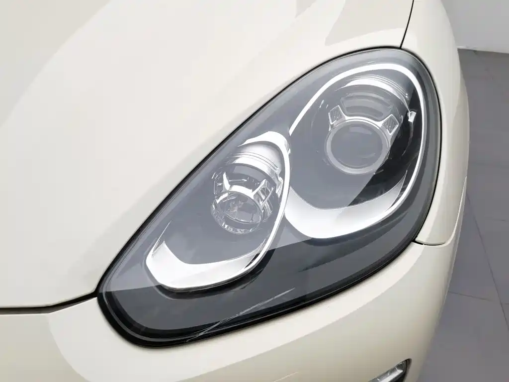 Porsche Cayenne 2015