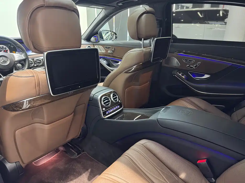 Mercedes-Benz S-Class AMG 2017 — фото 21