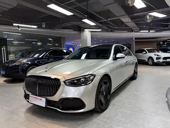 Mercedes-Benz Maybach S-Class 2024