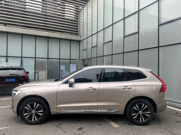 Volvo XC60 2023