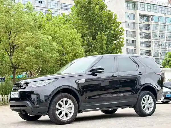 Land Rover Discovery 2019