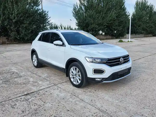 Volkswagen T-Roc 2023