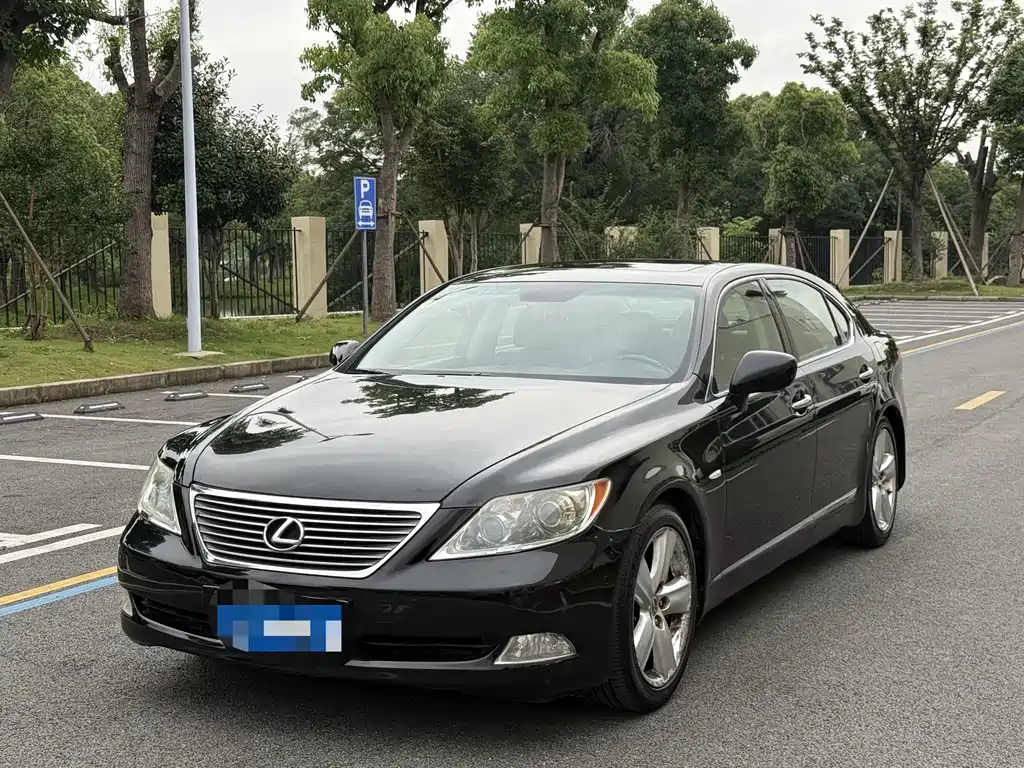 Lexus LS 2007