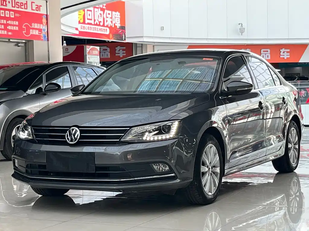Volkswagen Sagitar 2015 — фото 1