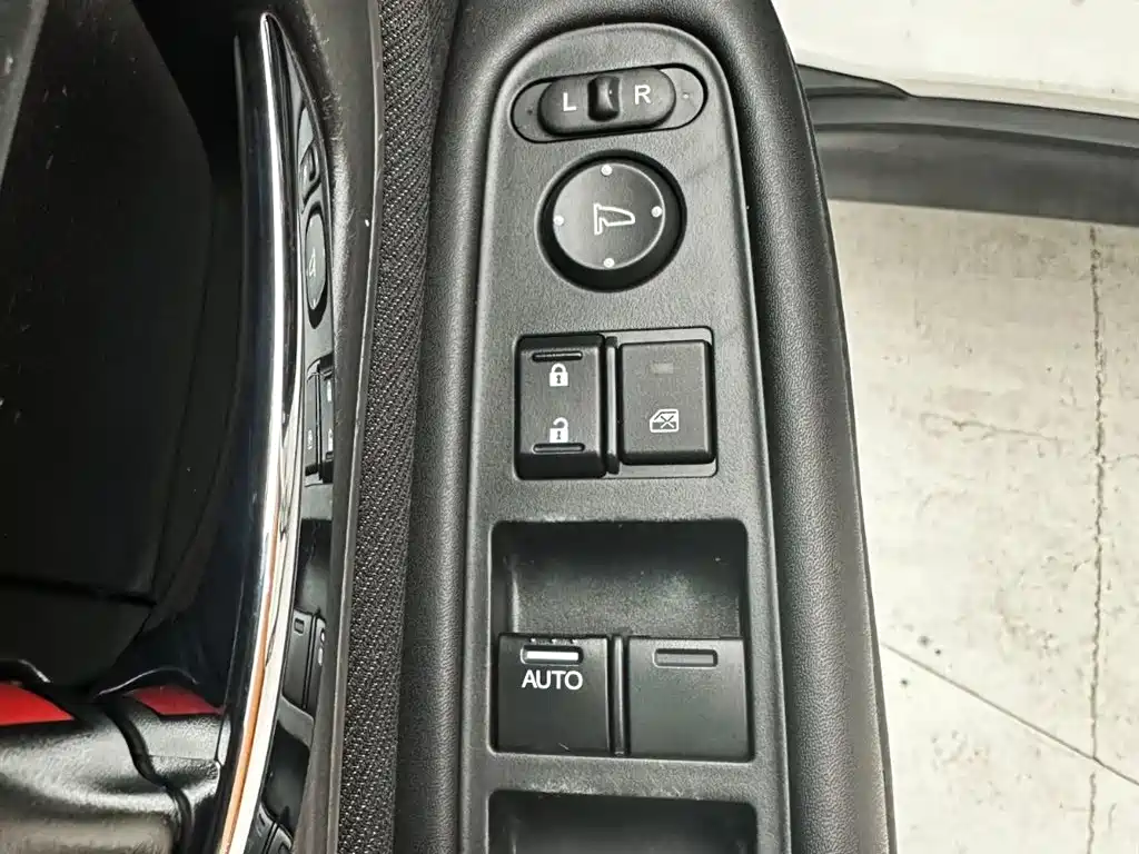 Honda Vezel 2021 — фото 15