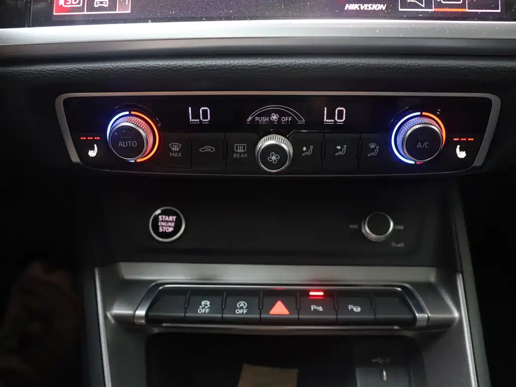 Audi Q3 2023 — фото 13