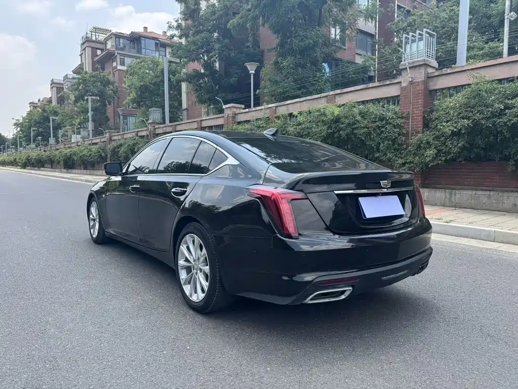 Cadillac CT5 2023 — фото 7