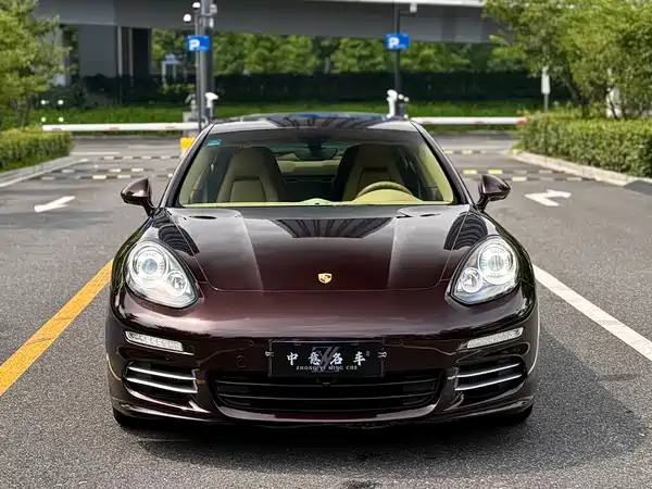 Porsche Panamera 2015