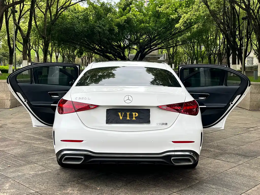 Mercedes-Benz C-Class 2022 — фото 10