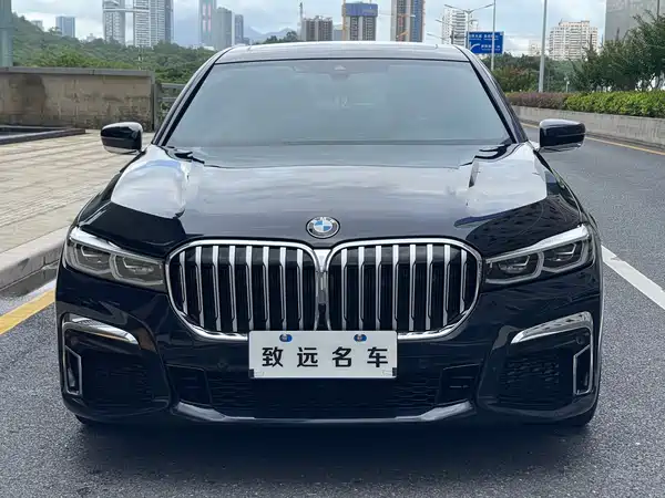 BMW 7 Series 2021