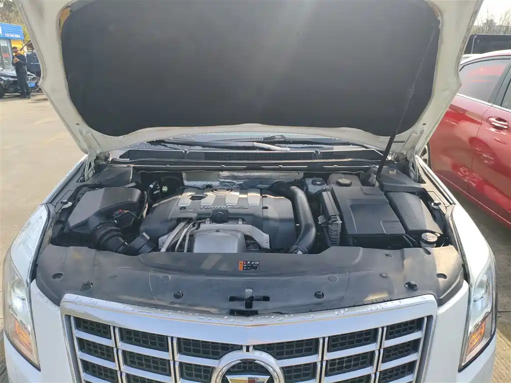 Cadillac XTS 2015 — фото 20
