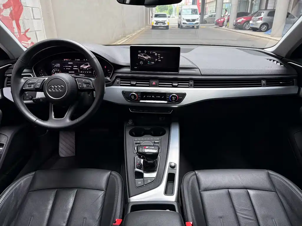 Audi A4L 2018 — фото 7