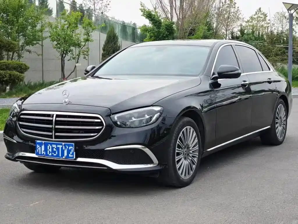 Mercedes-Benz E-Class 2023