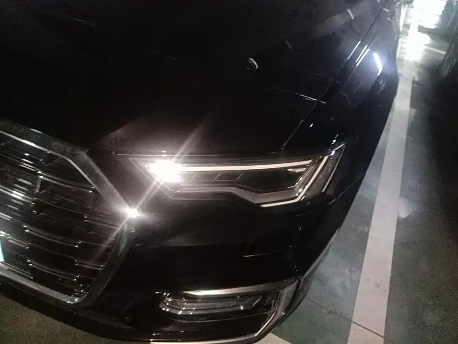 Audi A6L 2025 — фото 5