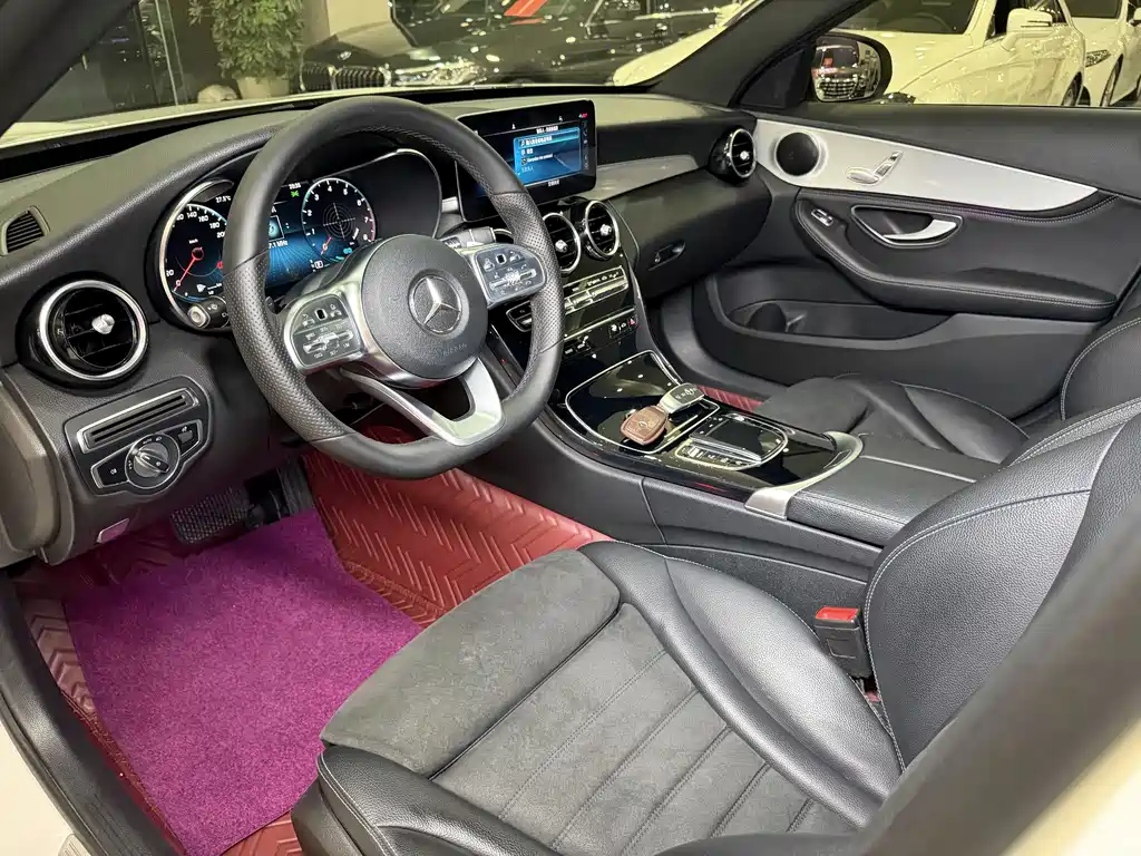 Mercedes-Benz C-Class 2020 — фото 17