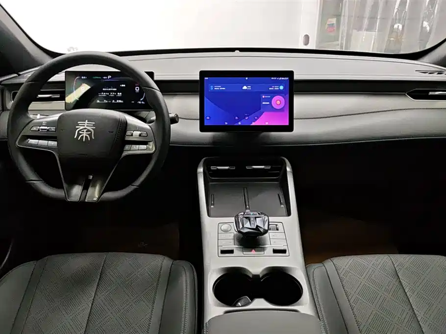 BYD Qin PLUS 2025 — фото 12