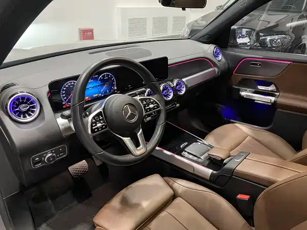 Mercedes-Benz GLB 2022