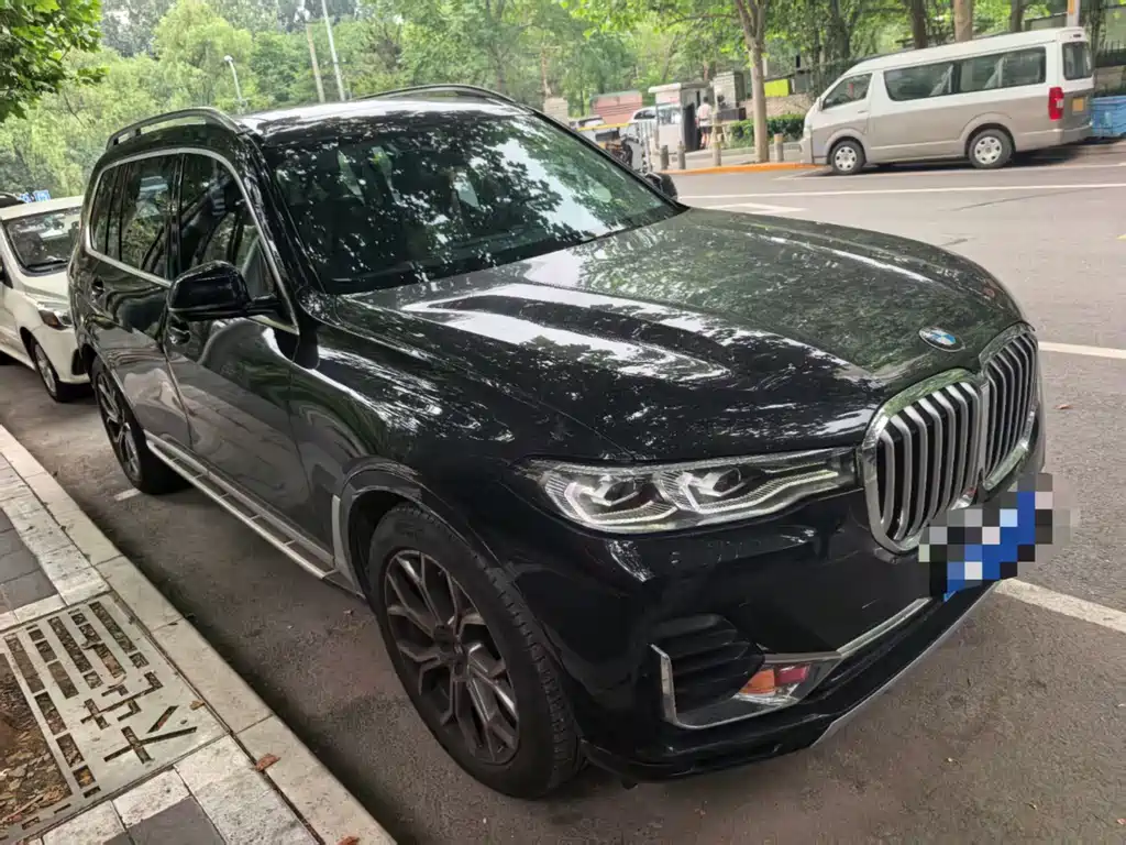 BMW X7 2022 — фото 2
