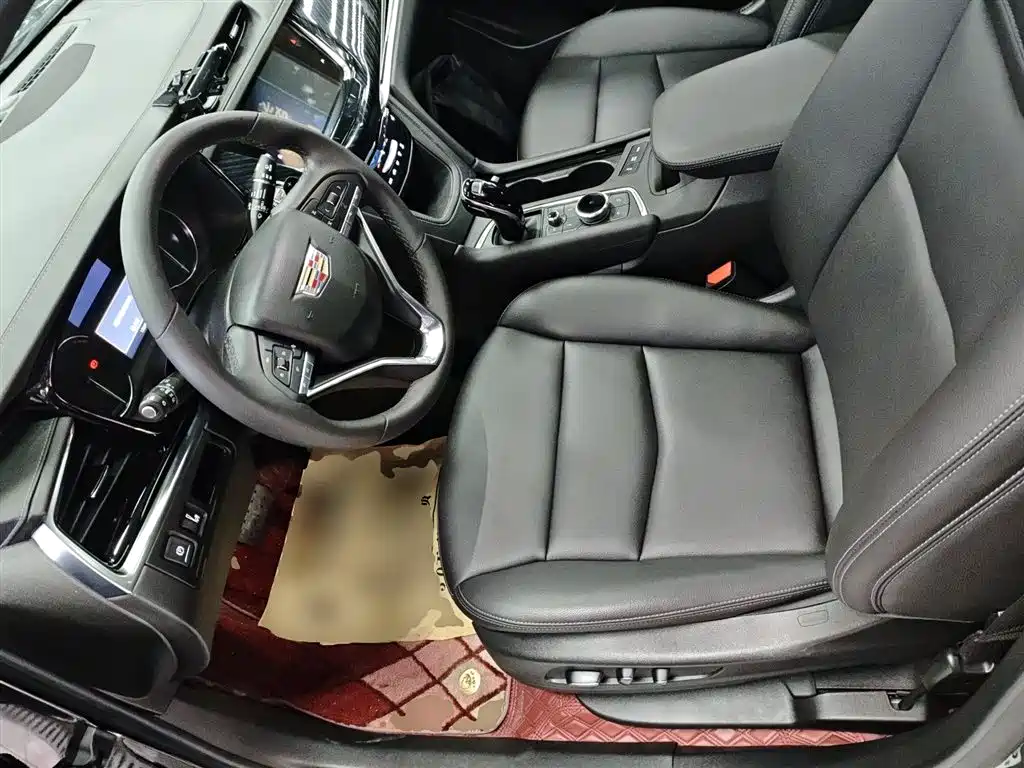 Cadillac XT6 2023 — фото 15