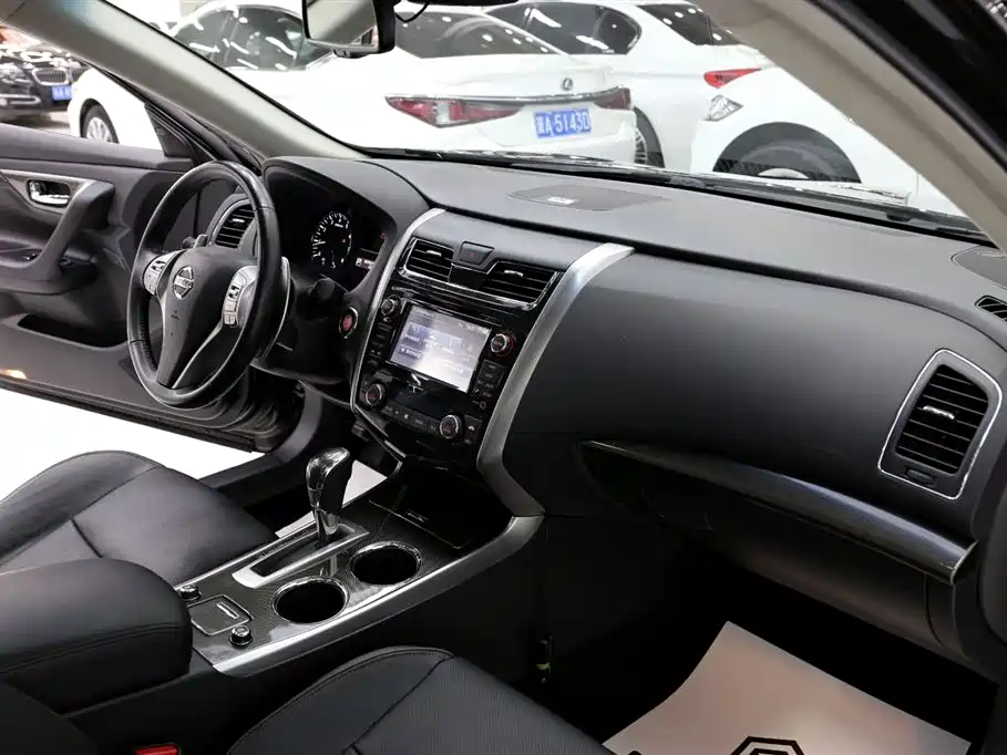 Nissan Teana 2015 — фото 18