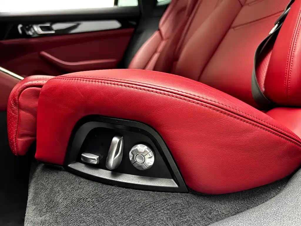 Porsche Panamera 2020 — фото 16