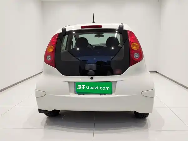 BYD F0 2014