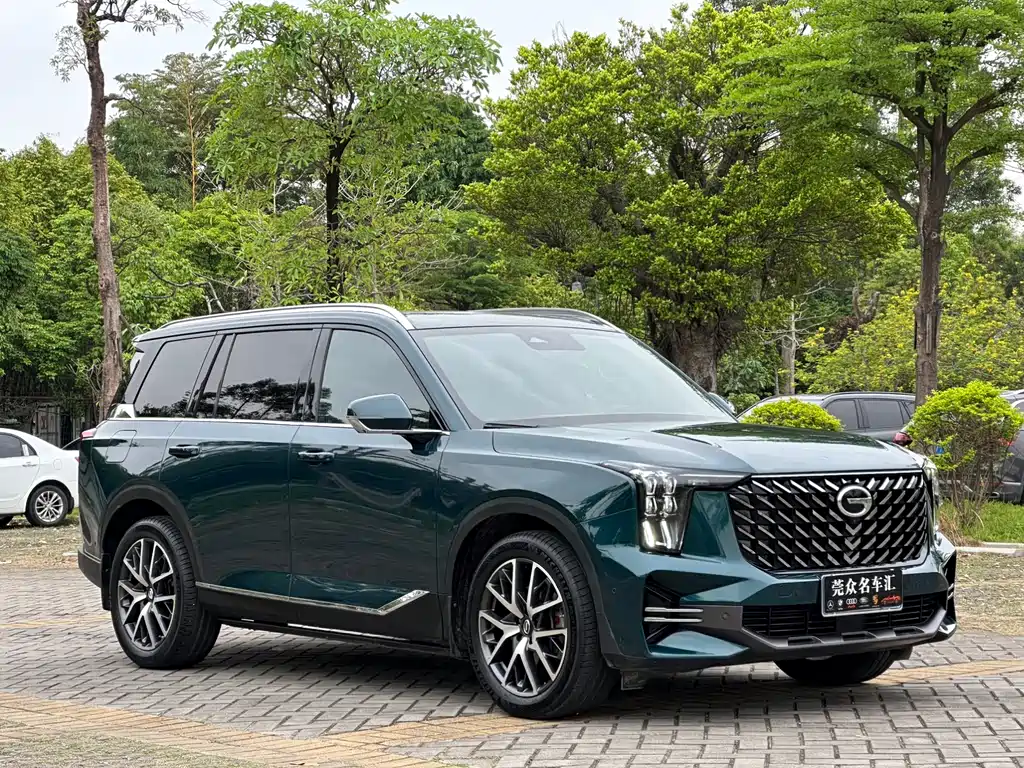 GAC Motor Trumpchi GS8 2022 — фото 3