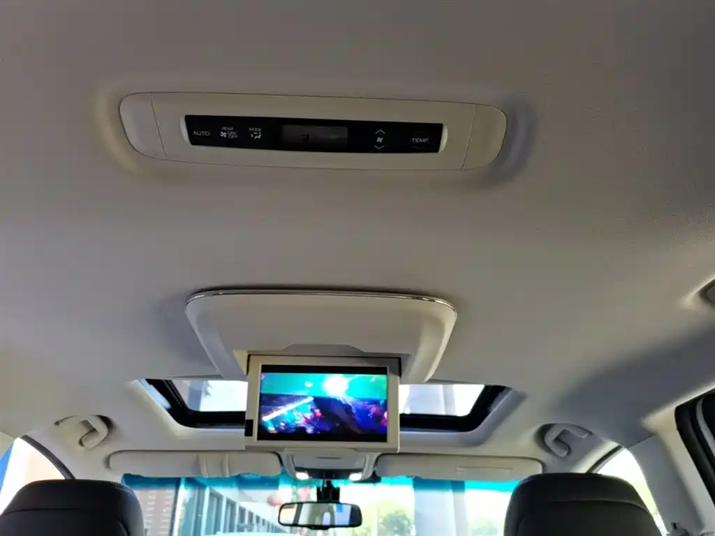 Honda Odyssey 2017 — фото 18