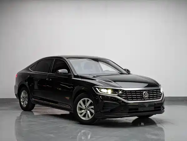 Volkswagen Passat 2022