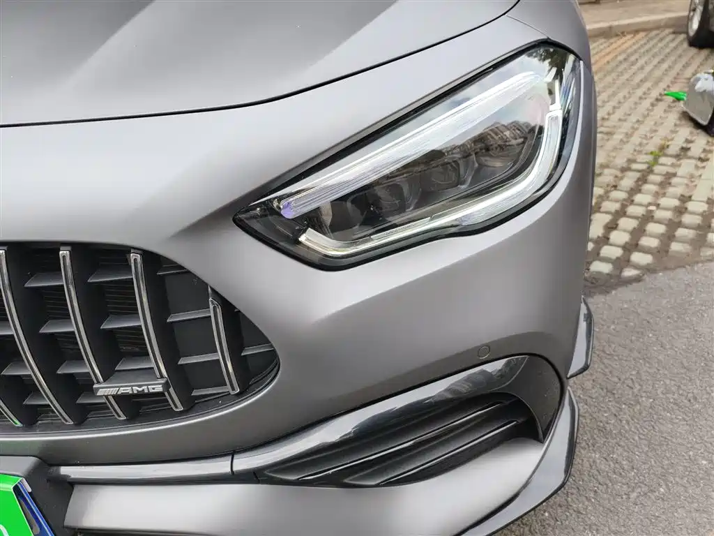 Mercedes-Benz GLA AMG 2023 — фото 15
