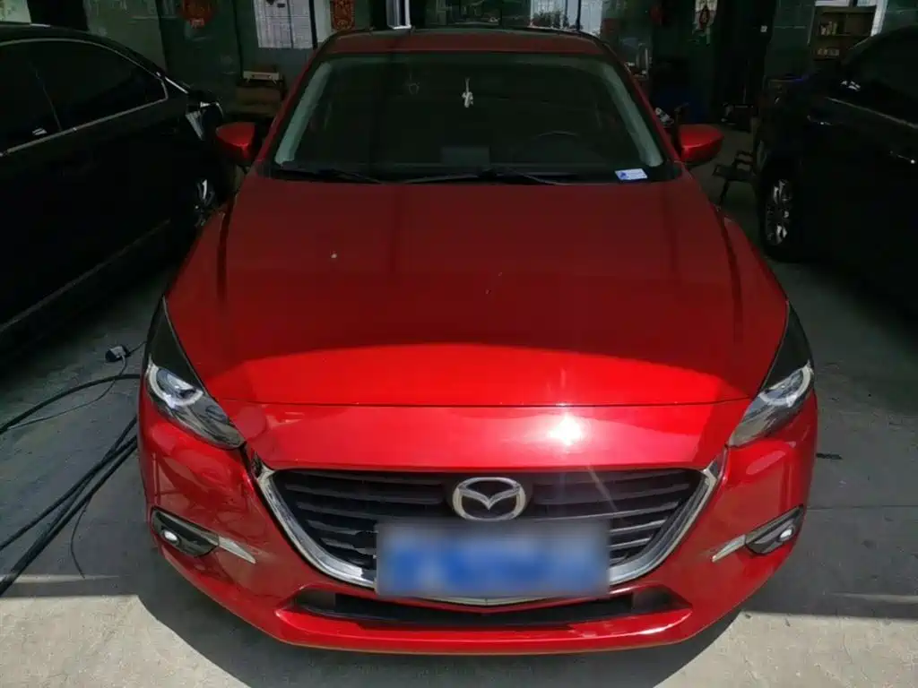 Mazda 3 Axela 2018 — фото 3