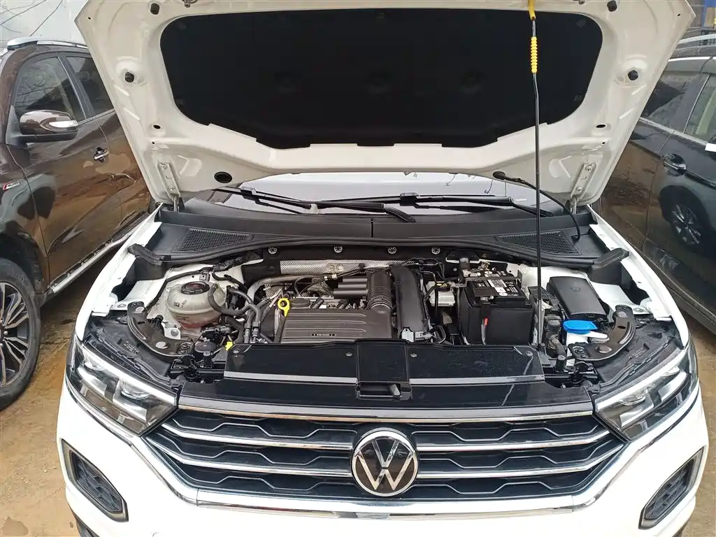 Volkswagen T-Roc 2022 — фото 16