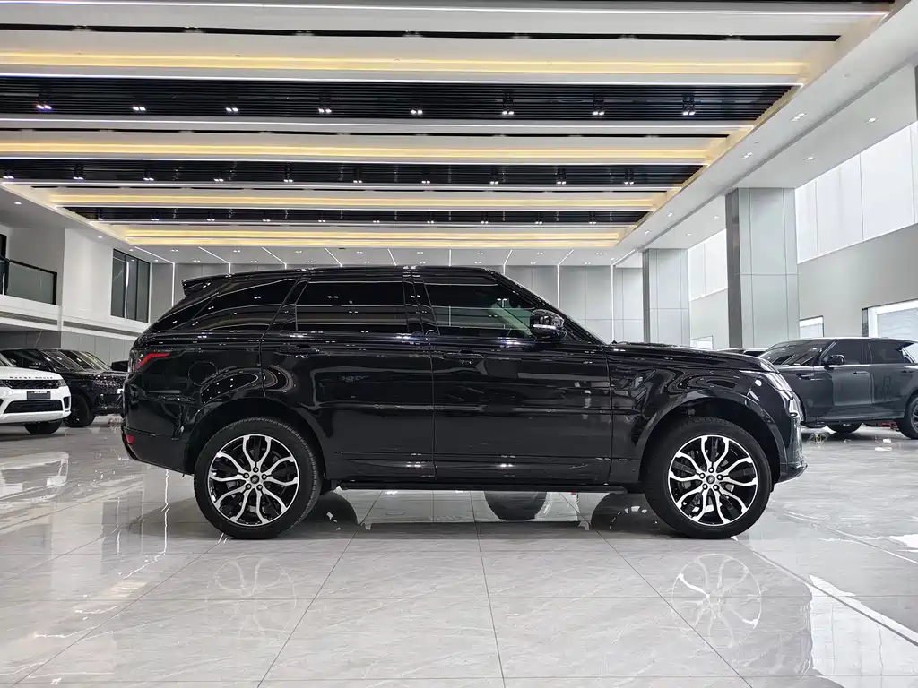 Land Rover Sport 2022 — фото 16