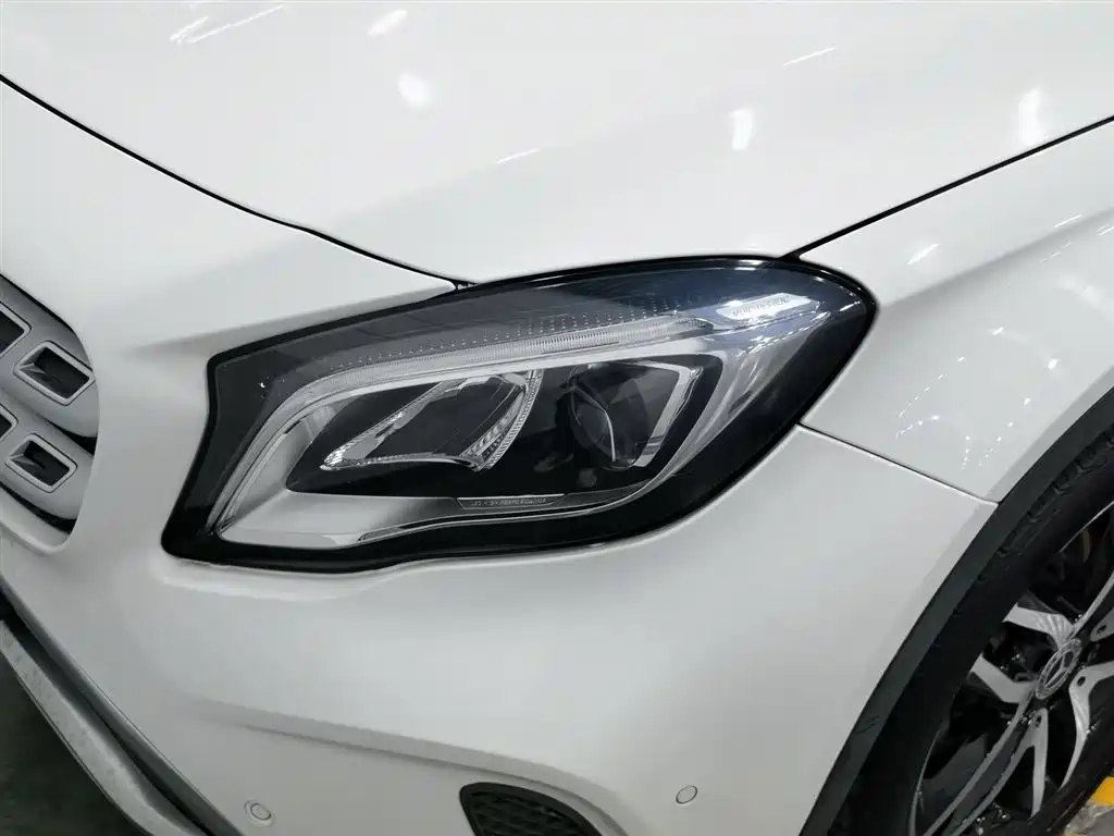 Mercedes-Benz GLA 2017 — фото 7