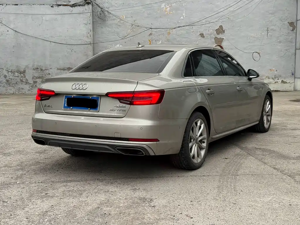 Audi A4L 2019 — фото 3