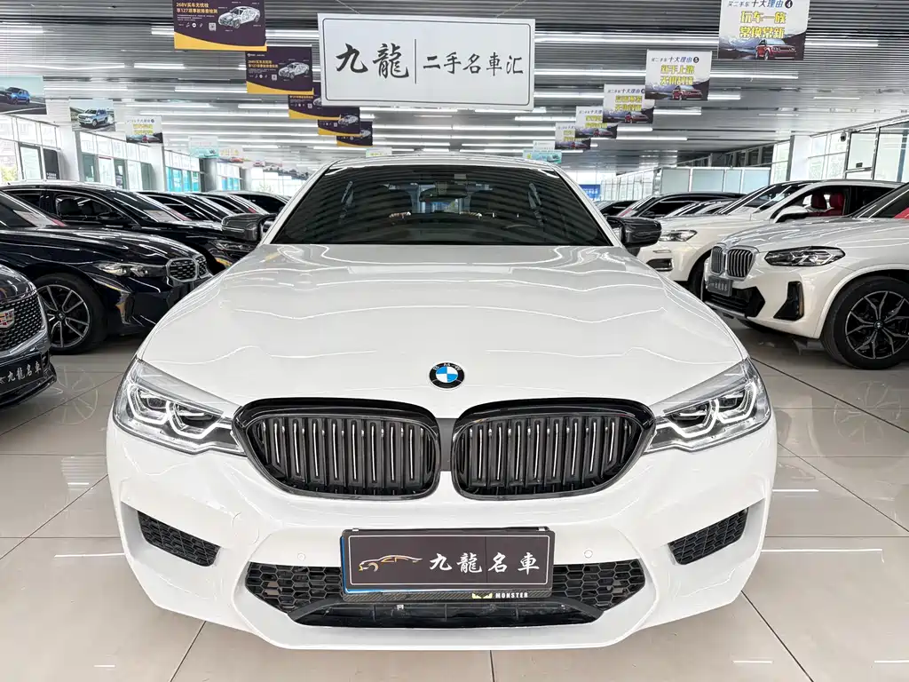 BMW 5 Series 2019 — фото 2